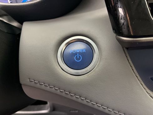 Used 2021 Toyota Highlander Limited image 37