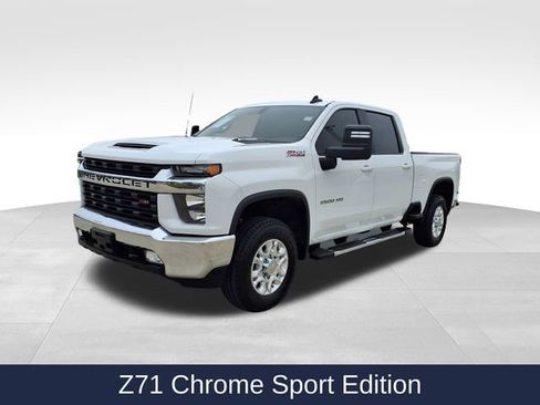 Used 2023 Chevrolet Silverado 2500 LT w/ Convenience Package AWD/4WD image 3