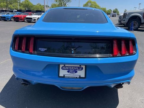 Certified 2017 Ford Mustang Coupe RWD image 5