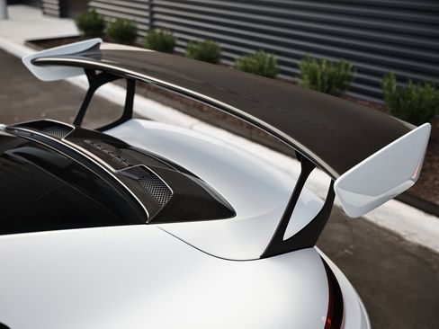 Certified 2018 Porsche 911 GT2 RS image 27