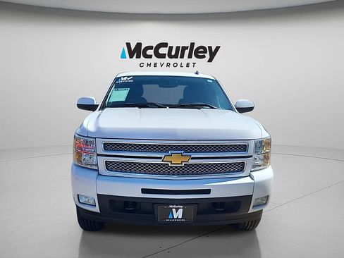 Used 2012 Chevrolet Silverado 1500 LTZ w/ LTZ Plus Package AWD/4WD image 2