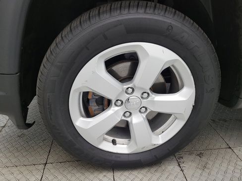 Used 2018 Jeep Compass Latitude AWD/4WD image 31
