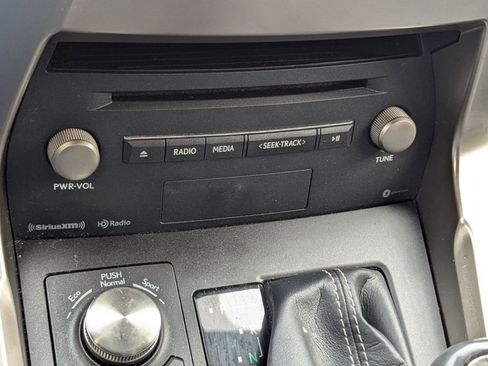 Used 2018 Lexus NX 300 FWD image 31