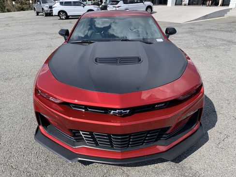 Used 2021 Chevrolet Camaro SS image 10