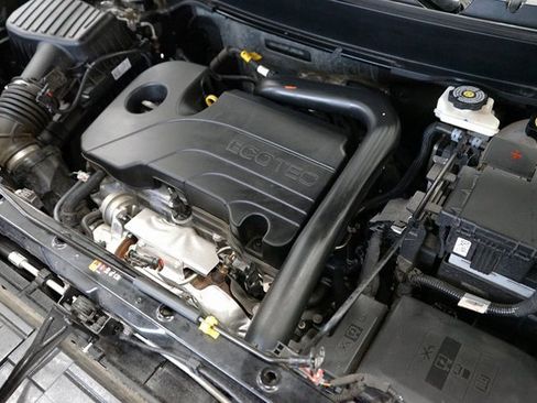 Used 2023 Chevrolet Equinox LS w/ Driver Confidence II Package image 45