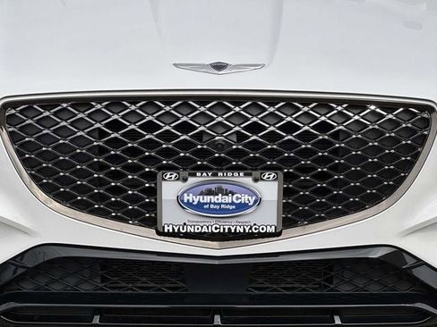 Used 2025 Genesis GV70 3.5T Sport w/ Sport Advanced Package image 12