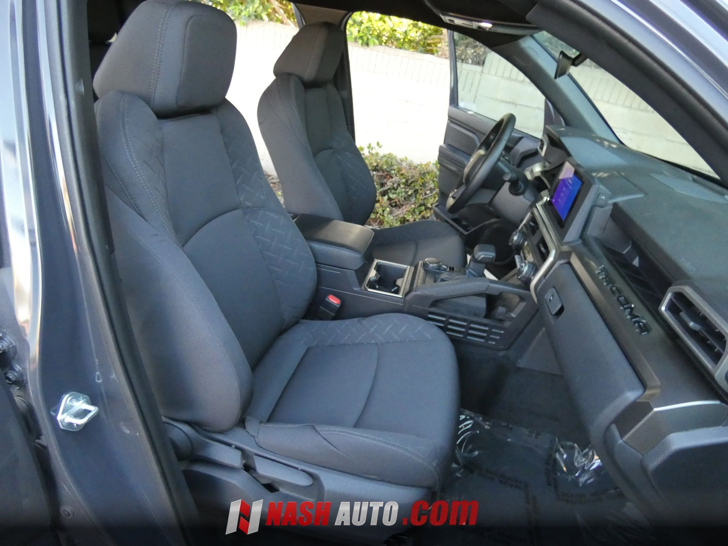 Used 2026 Toyota Tacoma SR5 AWD/4WD image 30