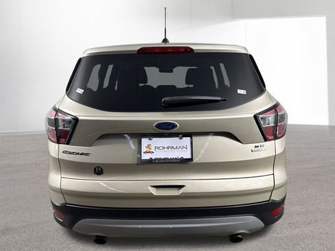 Used 2017 Ford Escape SE image 31