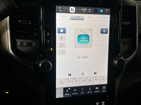 Used 2024 RAM 2500 Laramie image 20