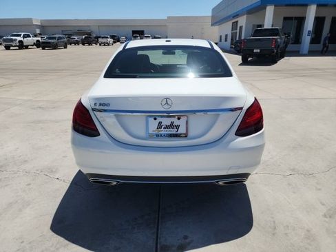 Used 2020 Mercedes-Benz C 300 Sedan image 5