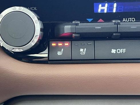 New 2025 Toyota Tundra 1794 Edition image 14