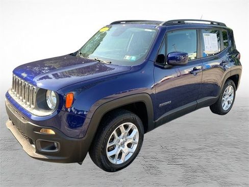 Used 2016 Jeep Renegade Latitude w/ Cold Weather Group AWD/4WD image 7