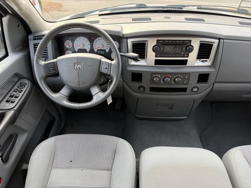 Used 2007 Dodge Ram 1500 Truck SLT image 17