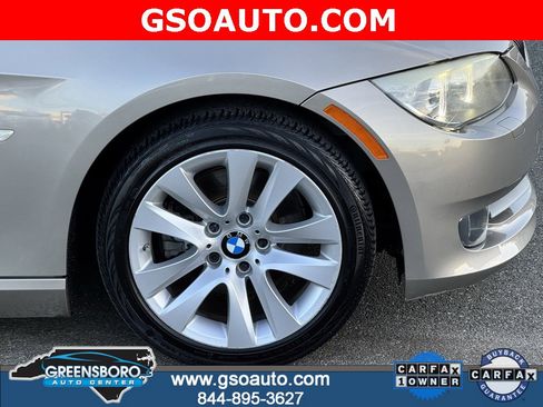 Used 2011 BMW 328i Convertible image 29