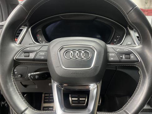 Used 2020 Audi SQ5 Premium Plus w/ Premium Plus Package AWD/4WD image 18
