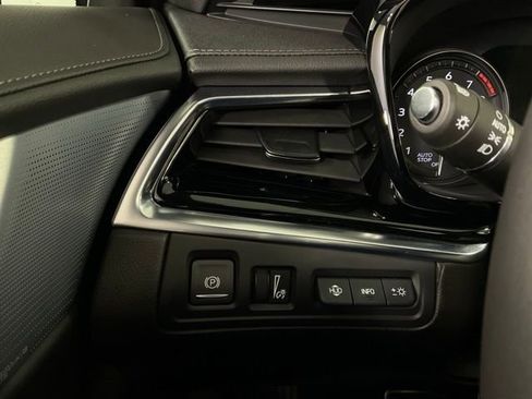 Certified 2025 Cadillac XT6 Sport w/ Technology Package image 23