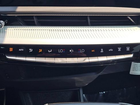 New 2026 Cadillac Optiq Sport 1 AWD/4WD image 31