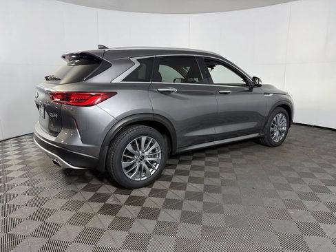 Used 2025 INFINITI QX50 Luxe AWD/4WD image 8