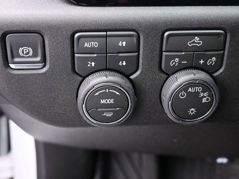 New 2026 Chevrolet Silverado 1500 LT AWD/4WD image 34