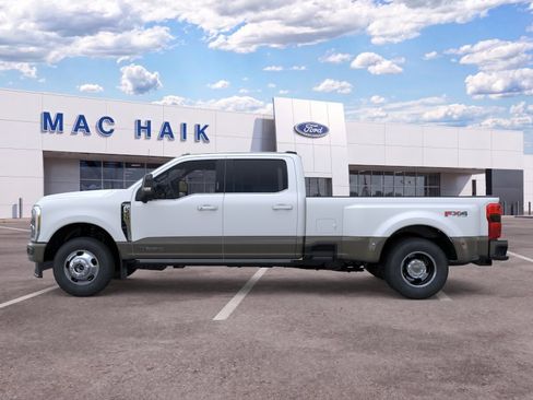 New 2026 Ford F350 King Ranch w/ FX4 Off-Road Package AWD/4WD image 3