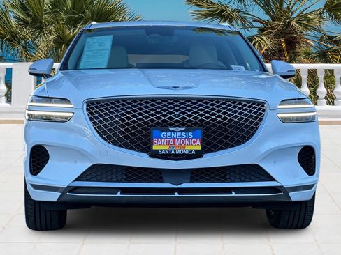 Used 2023 Genesis GV70 2.5T w/ Advanced Package image 10