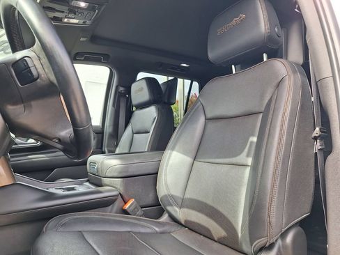 Used 2023 Chevrolet Tahoe High Country RWD image 28
