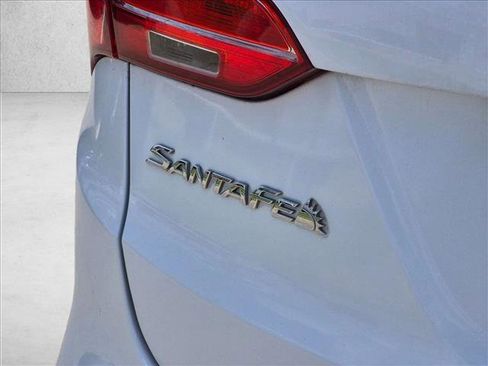 Used 2013 Hyundai Santa Fe Sport 2.0T w/ Technology Pkg FWD image 15
