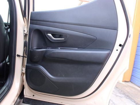 Used 2022 Hyundai Santa Cruz SEL Premium w/ Cargo Package image 39