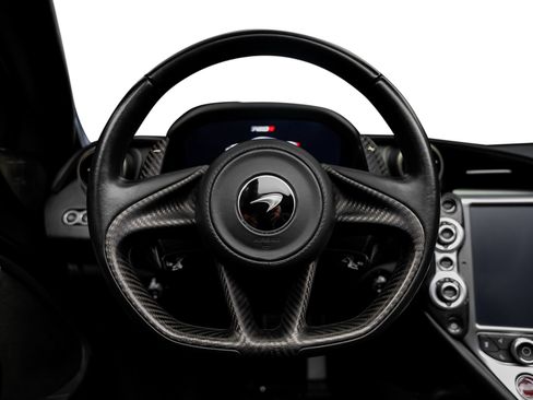 Used 2020 McLaren 720S Spider RWD image 34