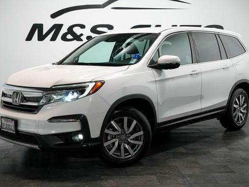 Used 2020 Honda Pilot EX image 2
