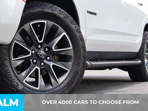 Used 2023 Chevrolet Tahoe Z71 w/ Luxury Package AWD/4WD image 2