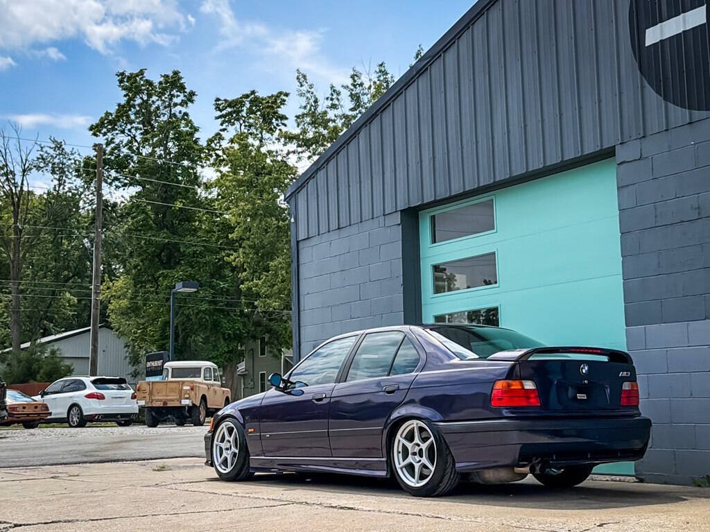 Used 1997 BMW M3 Sedan RWD image 4