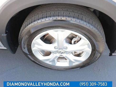 Used 2023 Honda HR-V LX image 27