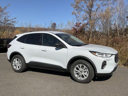 Used 2025 Ford Escape Active w/ Active Premium Tech Pack