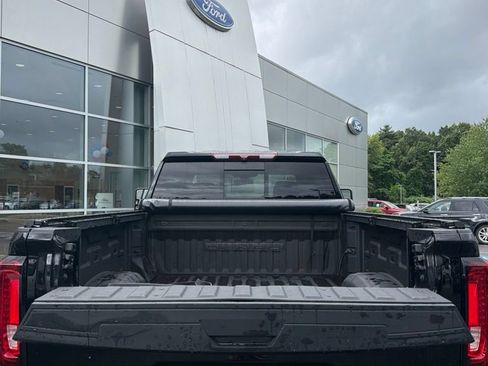 Used 2022 GMC Sierra 2500 Denali w/ Snow Plow Prep/Camper Package AWD/4WD image 6