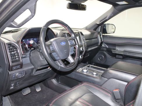 Used 2019 Ford Expedition Limited w/ Equipment Group 303A image 24