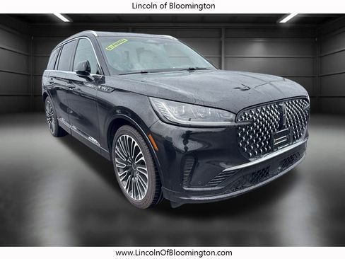 New 2025 Lincoln Aviator Black Label image 8
