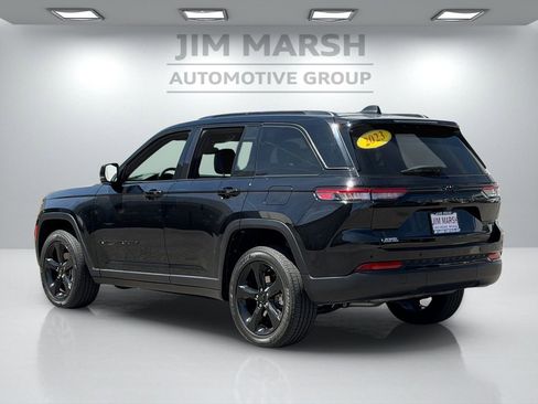 Certified 2023 Jeep Grand Cherokee Altitude AWD/4WD image 4