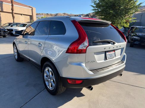 Used 2013 Volvo XC60 3.2 image 4