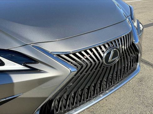 Used 2019 Lexus ES 350 image 31