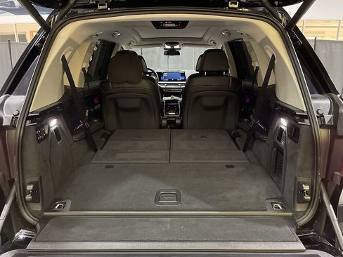 Certified 2023 BMW X7 xDrive40i image 31