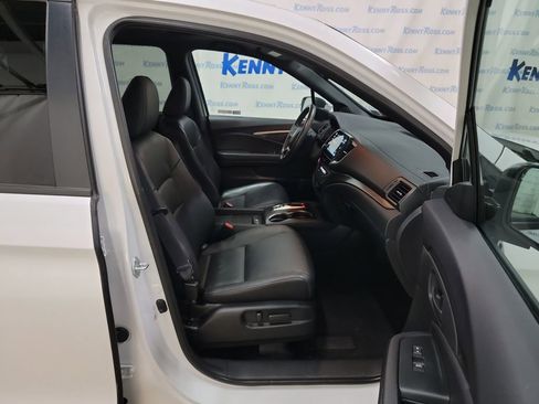 Used 2022 Honda Passport EX-L image 13