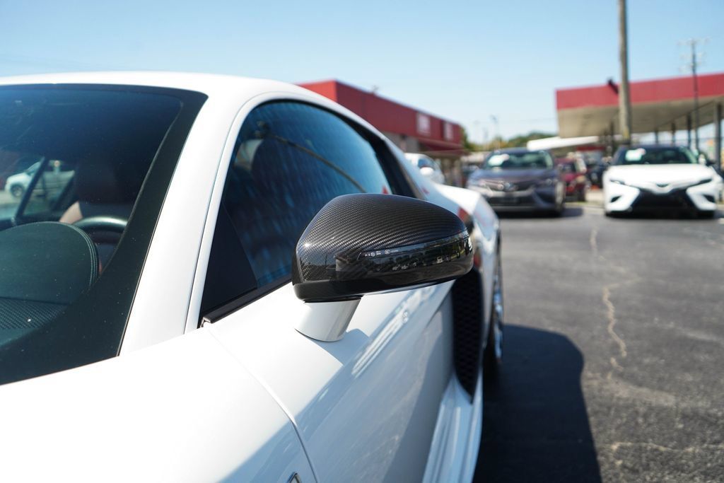 Used 2012 Audi R8 V10 AWD/4WD image 26