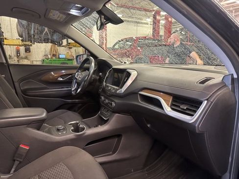 Used 2019 GMC Terrain SLE w/ Driver Convenience Package image 9