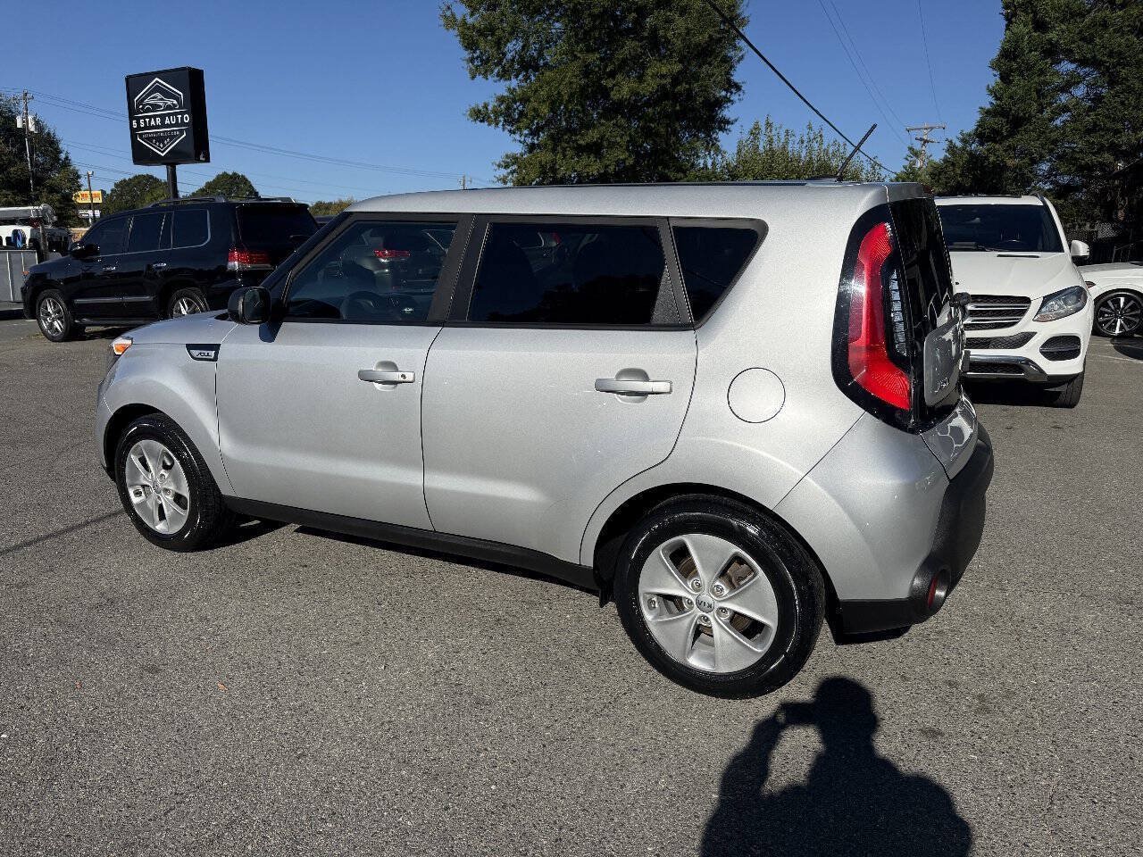 Used 2016 Kia Soul FWD image 7