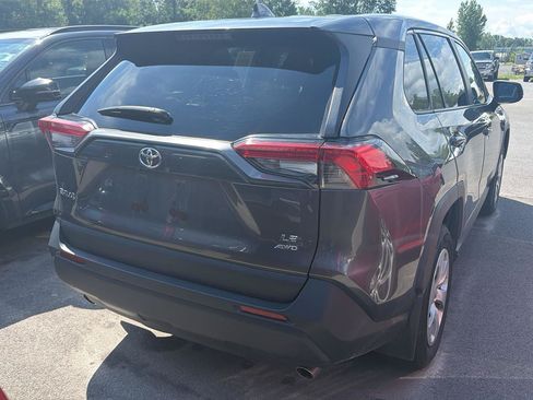Used 2024 Toyota RAV4 LE AWD/4WD image 8