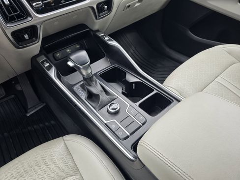 Used 2021 Kia Sorento S w/ Panoramic Sunroof Package FWD image 17