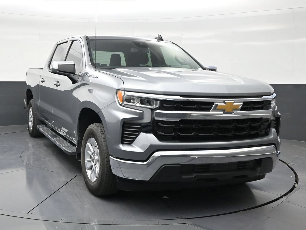 Used 2024 Chevrolet Silverado 1500 LT RWD image 7