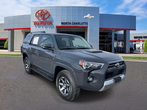 Used 2024 Toyota 4Runner TRD Off-Road Premium image 1