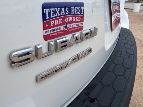 Used 2018 Subaru Crosstrek 2.0i Premium w/ Eyesight System image 11